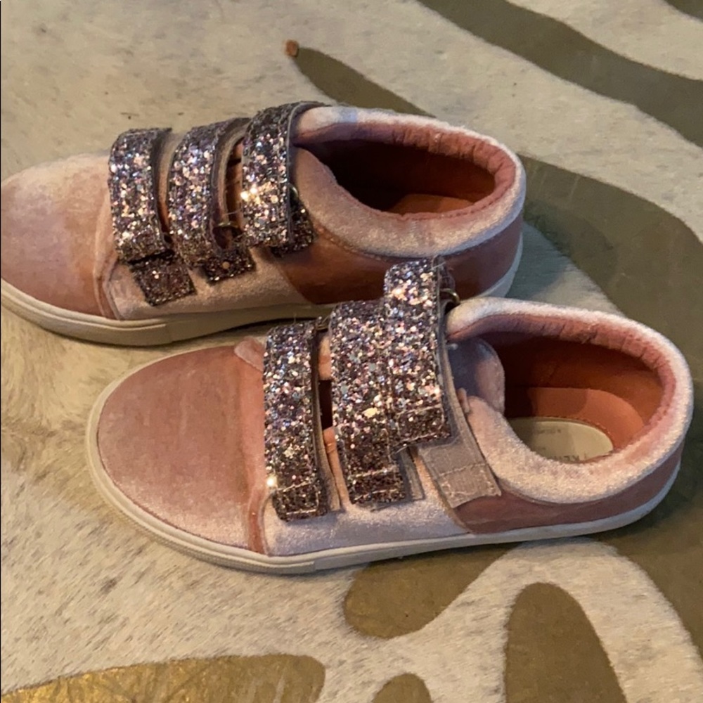 Pink VELVET glitter strap sneakers